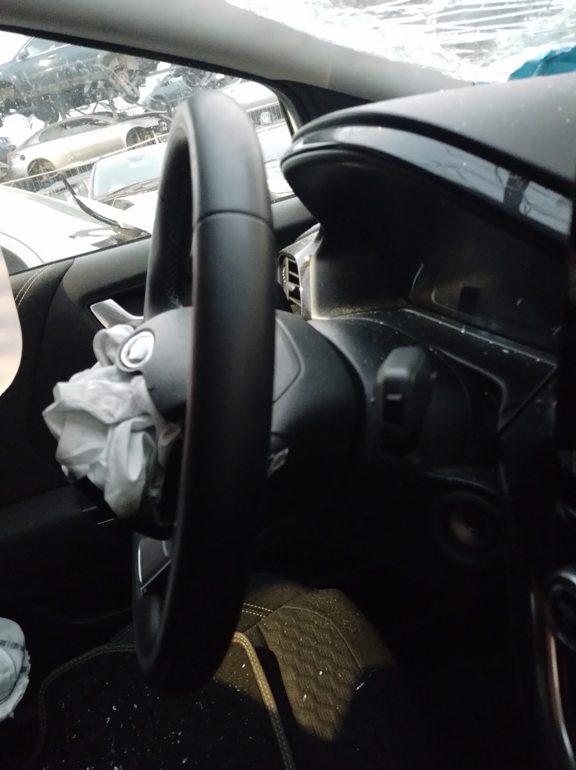 VOLANTE CON COMANDI FORD PUMA - (CF7) - (19 + ) - '20 - immagine 2