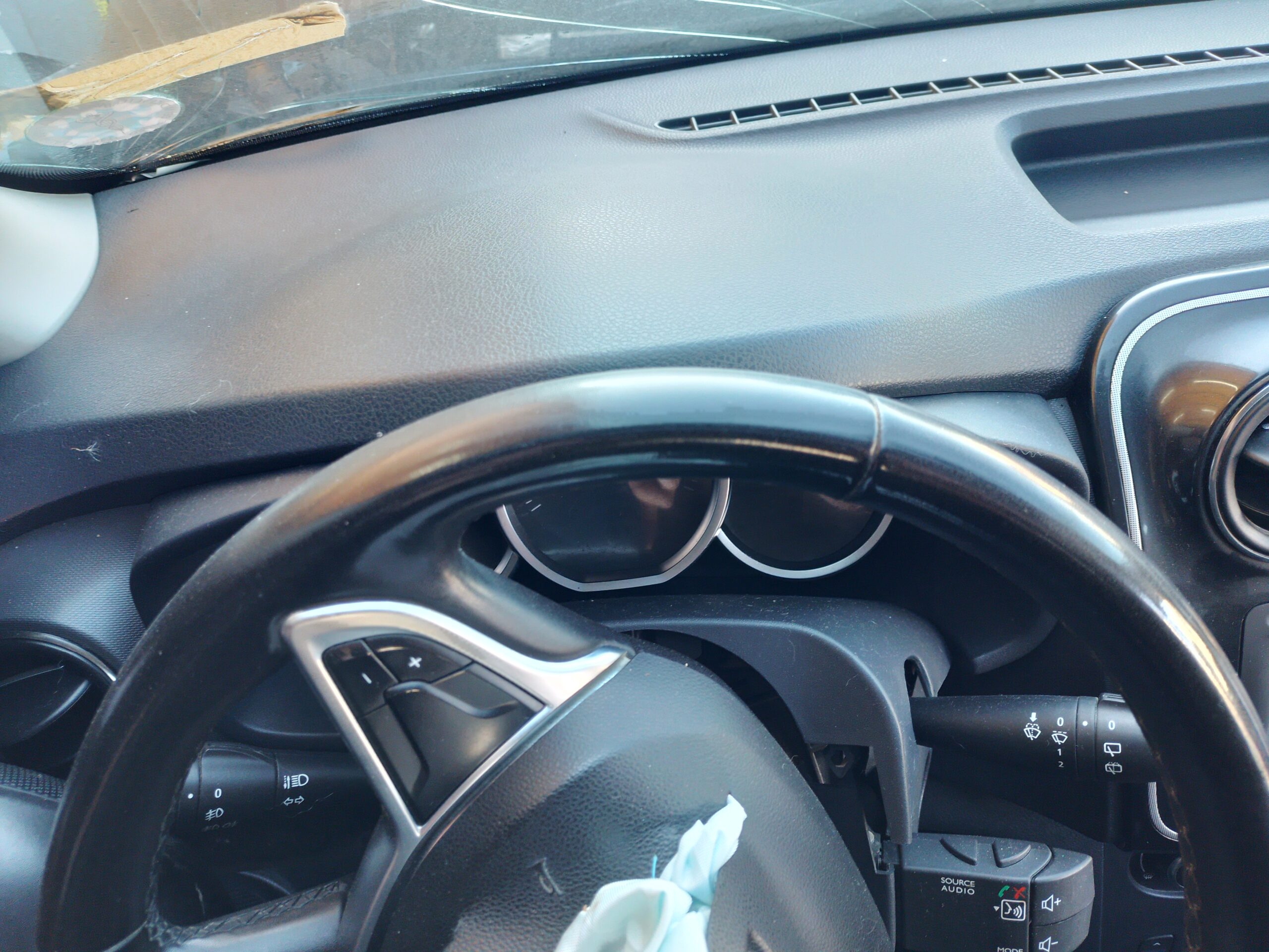 VOLANTE CON COMANDI DACIA SANDERO STEPWAY - (12 +) - '19 (SENZA AIRBAG) - immagine 2