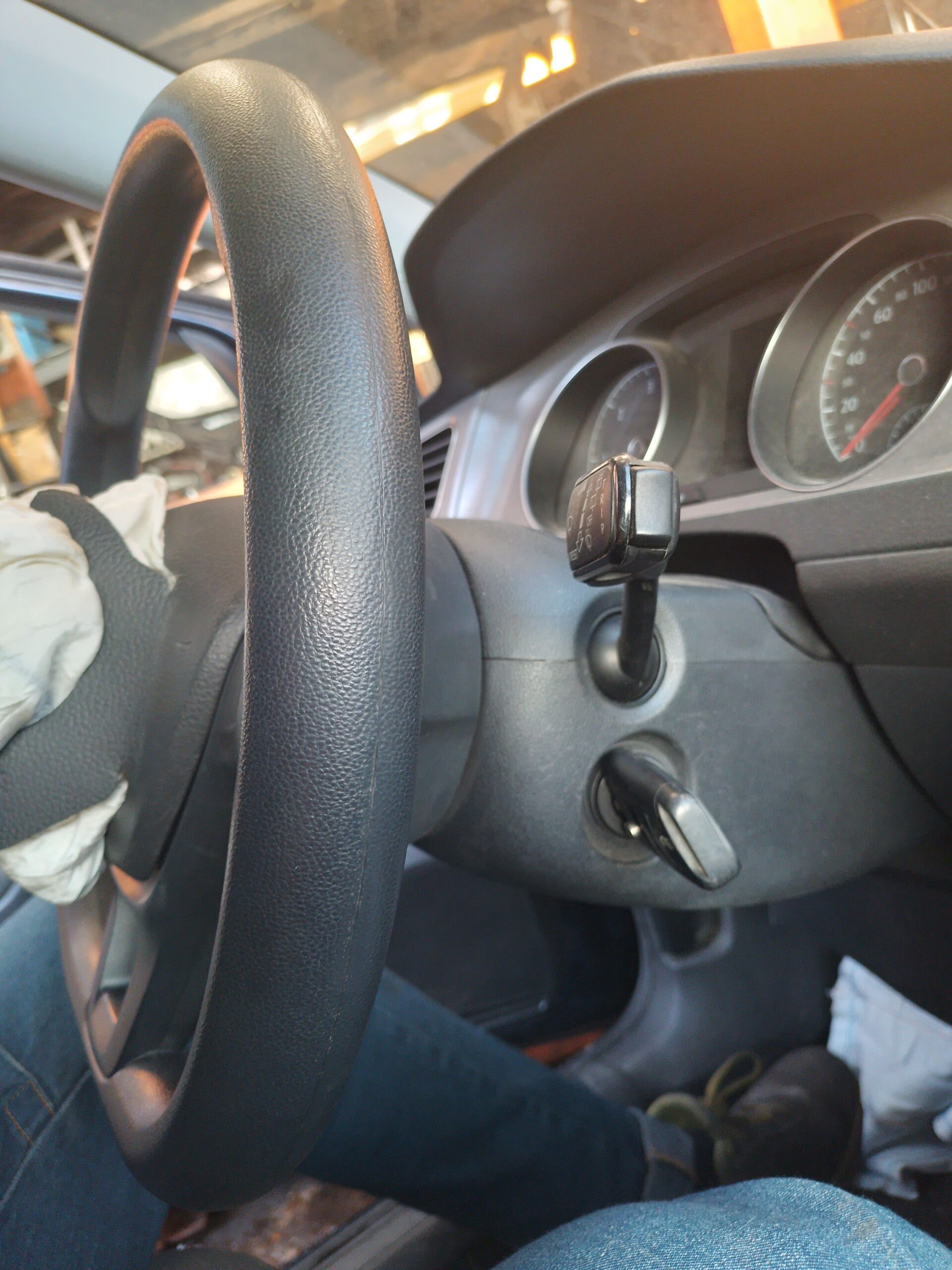 VOLANTE VOLKSWAGEN GOLF 7 - (12 + ) - '14 (SENZA AIRBAG) - immagine 2